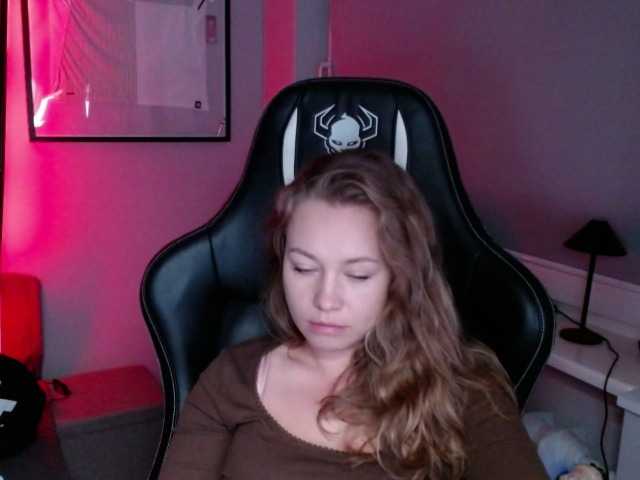 hollyBB