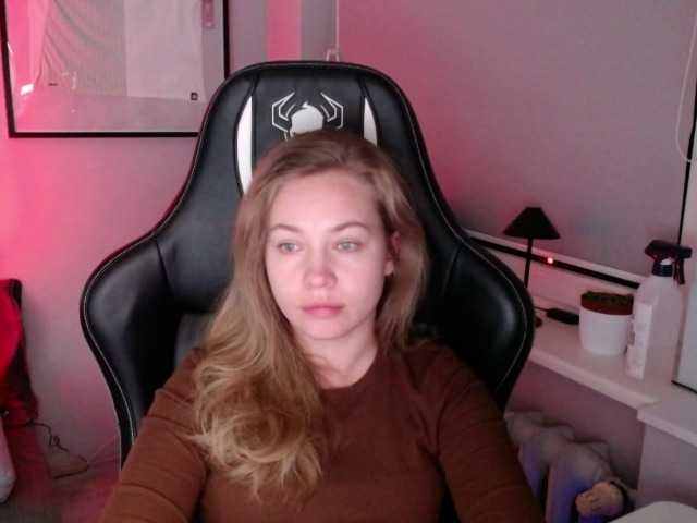 hollyBB