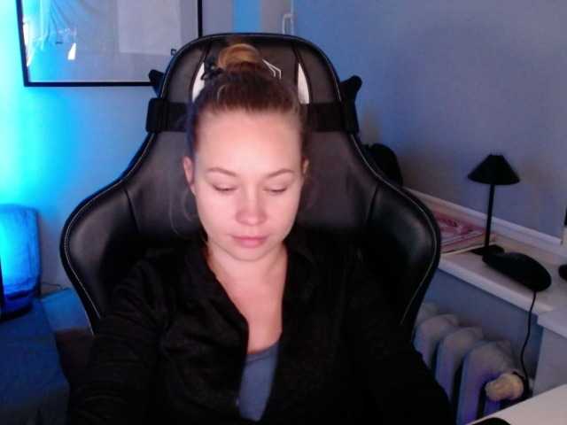 hollyBB