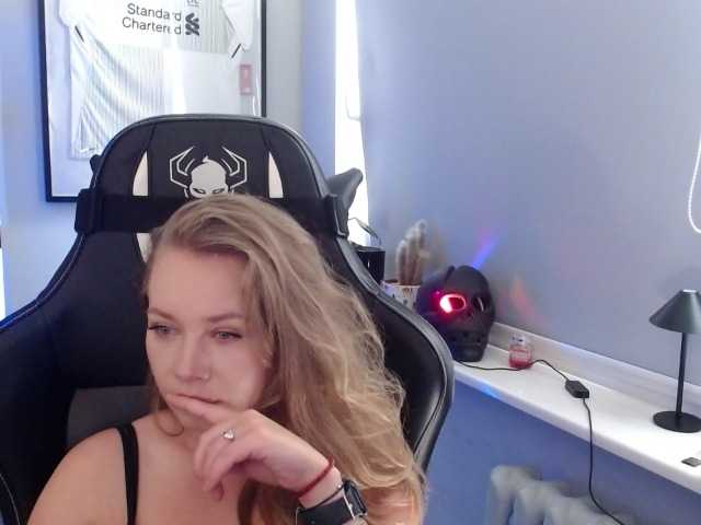 hollyBB