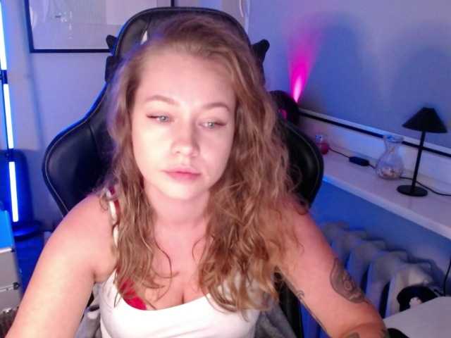 hollyBB
