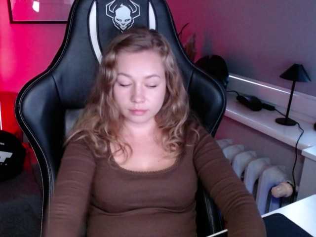 hollyBB