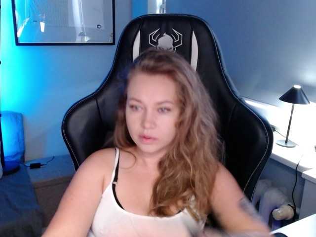 hollyBB