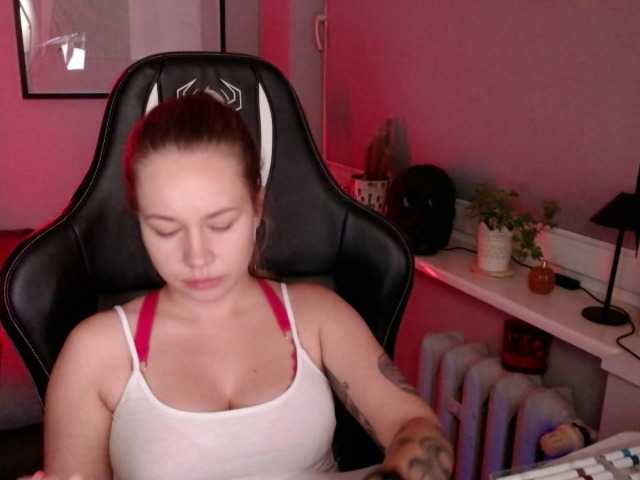 hollyBB
