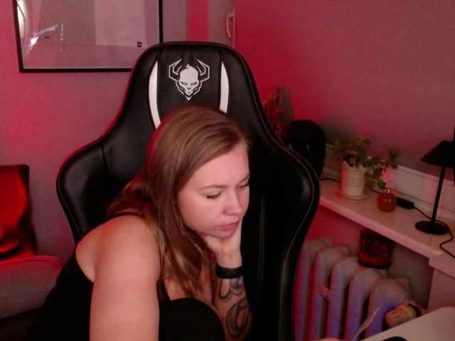hollyBB live cam on BongaCams