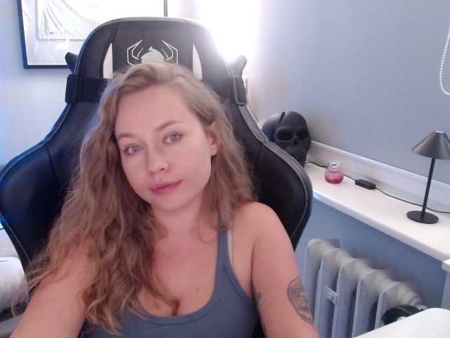 hollyBB