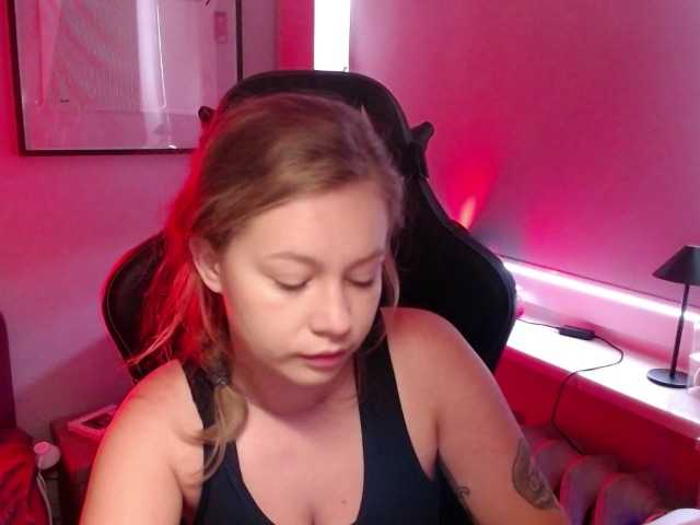 hollyBB