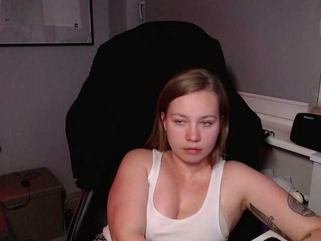 hollyBB