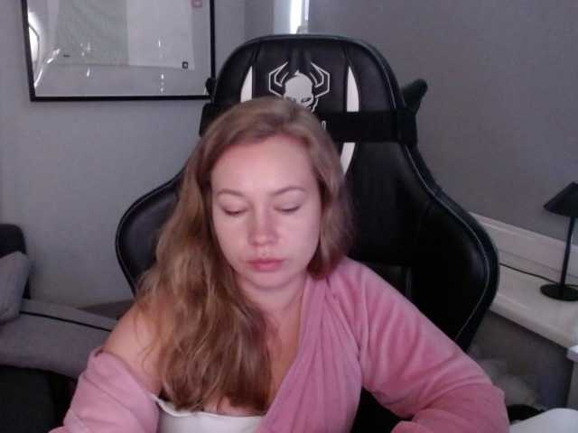 hollyBB