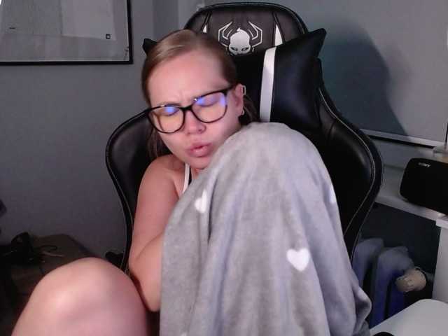 hollyBB