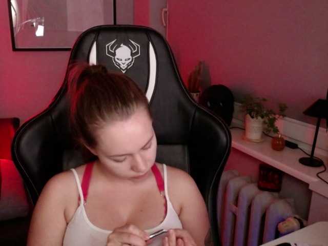 hollyBB