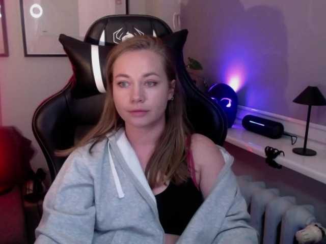 hollyBB