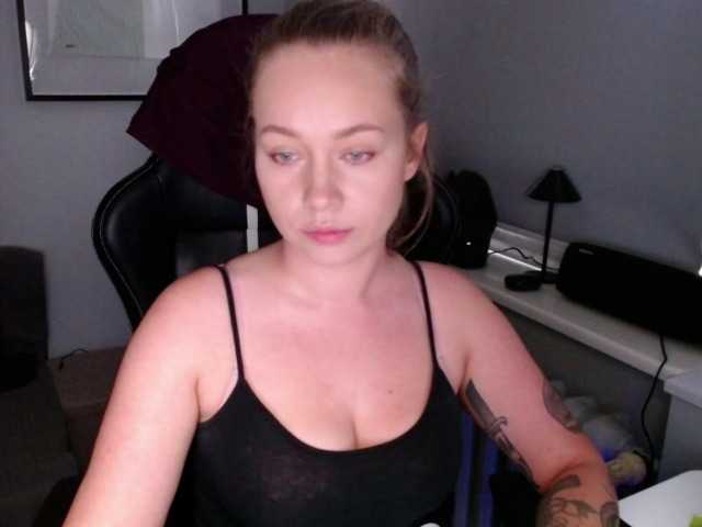 hollyBB