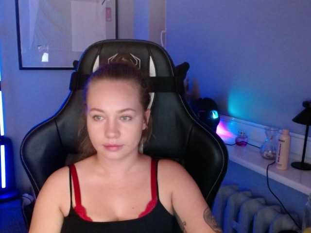 hollyBB