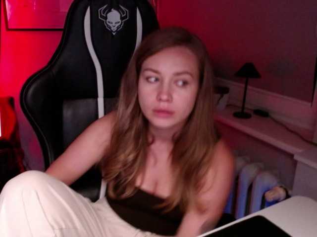hollyBB