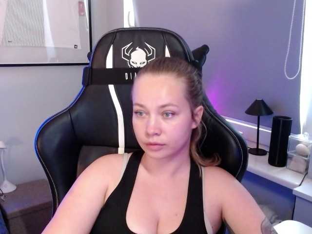hollyBB
