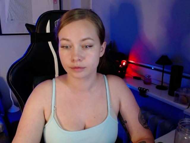 hollyBB