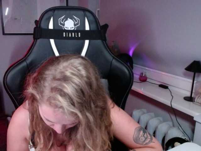 hollyBB