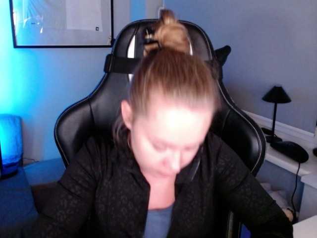 hollyBB