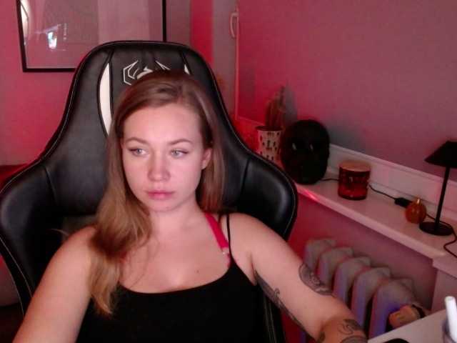 hollyBB