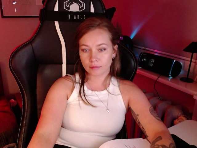 hollyBB