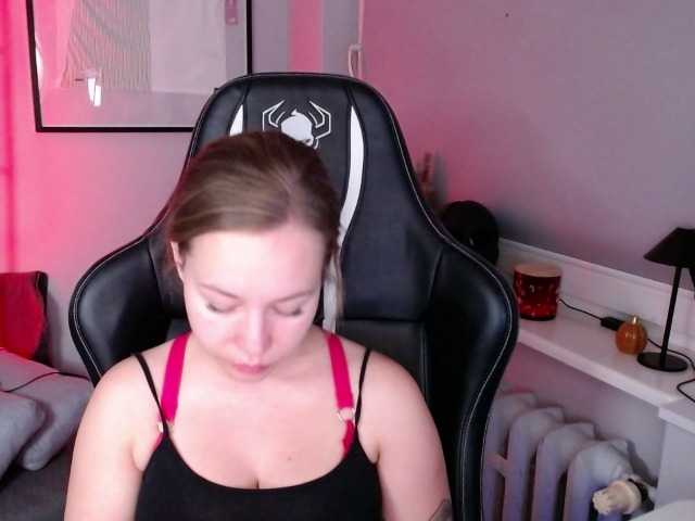 hollyBB