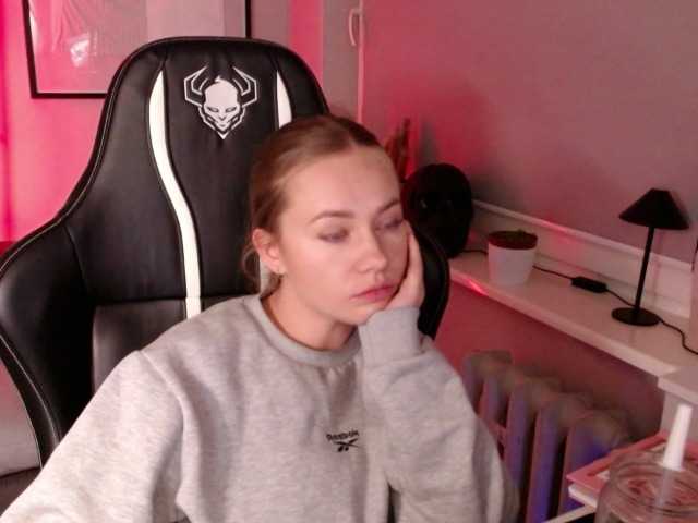 hollyBB