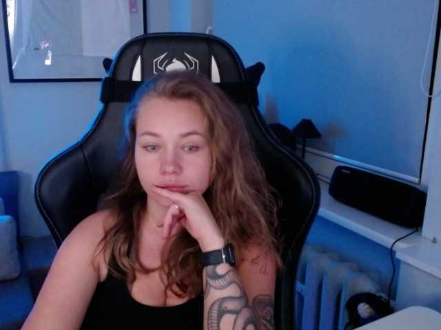 hollyBB
