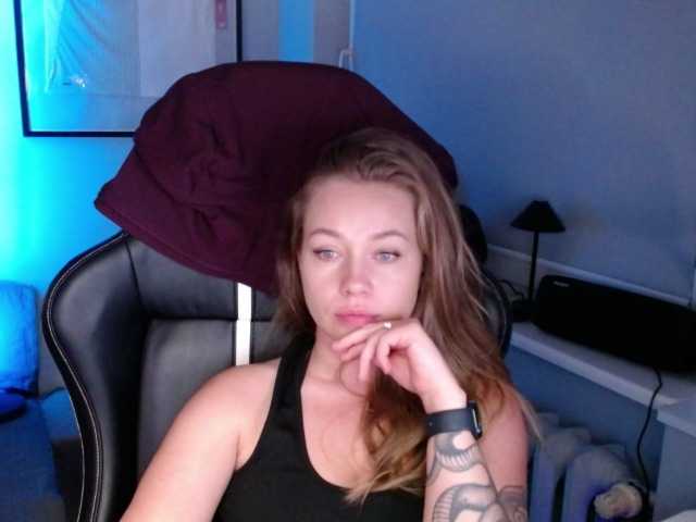 hollyBB