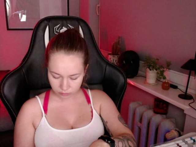 hollyBB