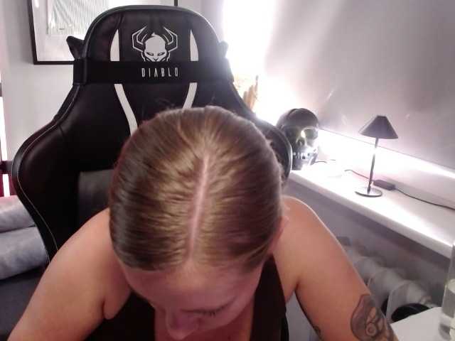 hollyBB