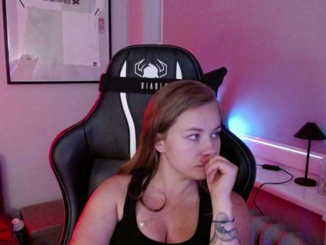 hollyBB