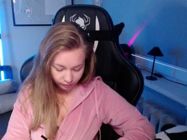 hollyBB