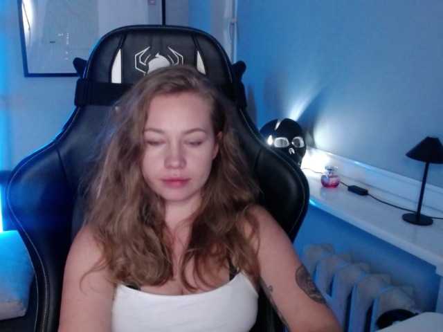 hollyBB
