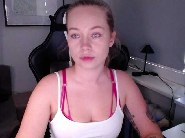 hollyBB