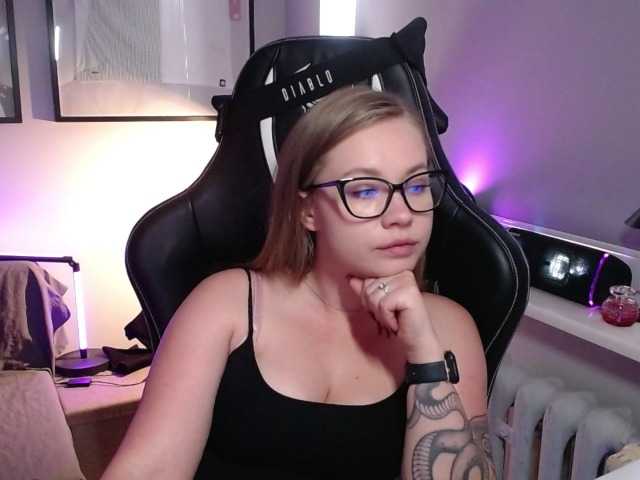 hollyBB