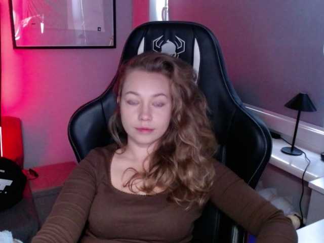 hollyBB