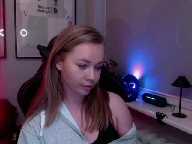 hollyBB