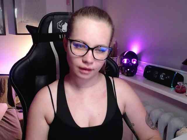 hollyBB