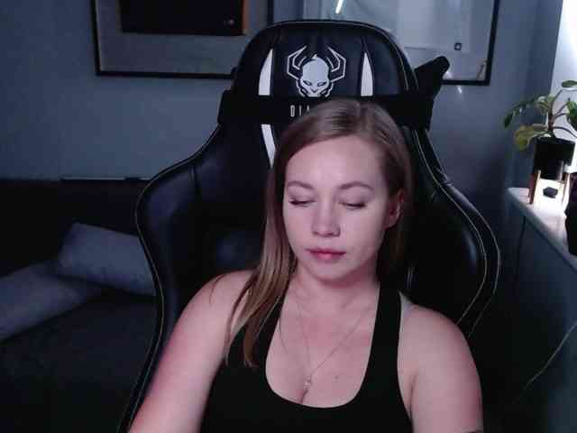 hollyBB