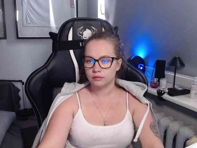 hollyBB