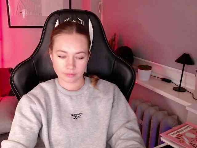 hollyBB