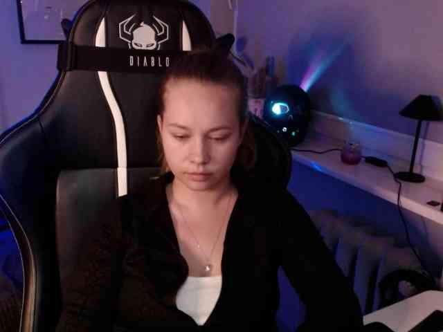 hollyBB