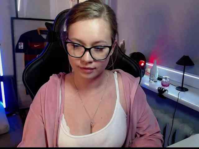 hollyBB
