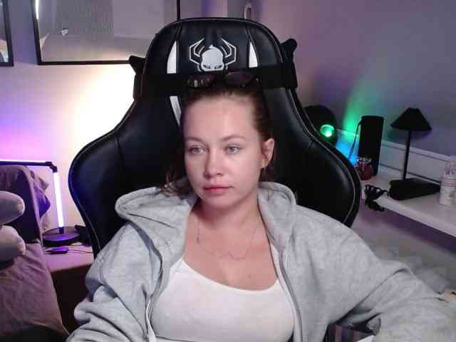 hollyBB