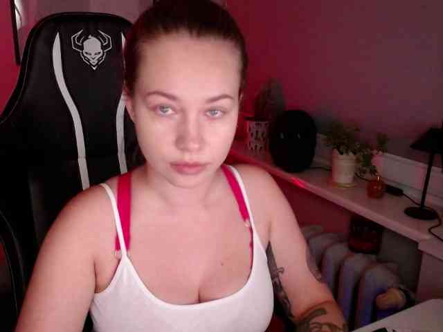 hollyBB