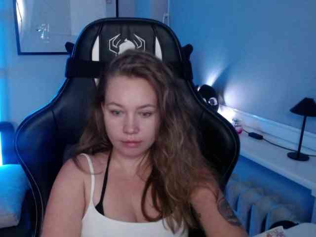 hollyBB