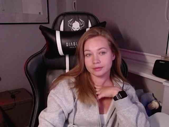 hollyBB