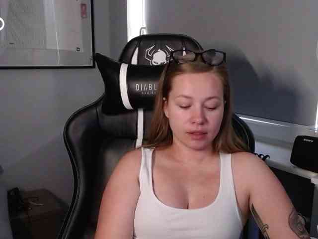 hollyBB
