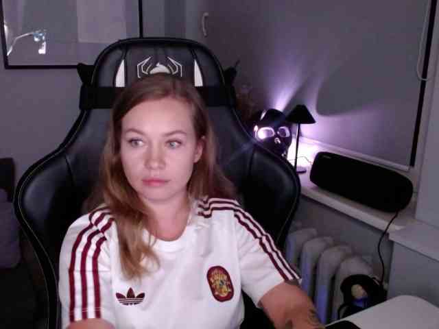 hollyBB
